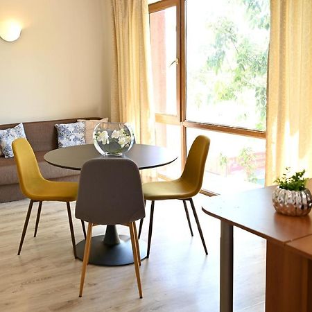Apart Hotel Primavera 2 Приморско Экстерьер фото